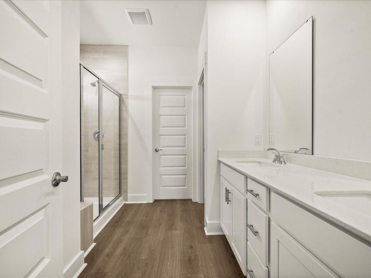443 Radiant Blue Way Photo 24