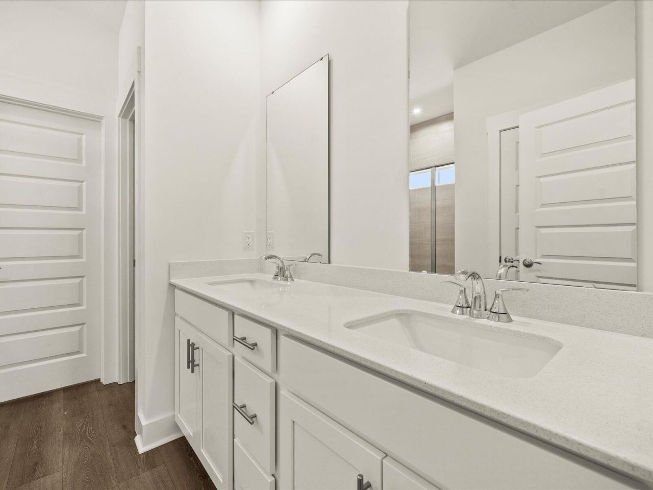 443 Radiant Blue Way Photo 26