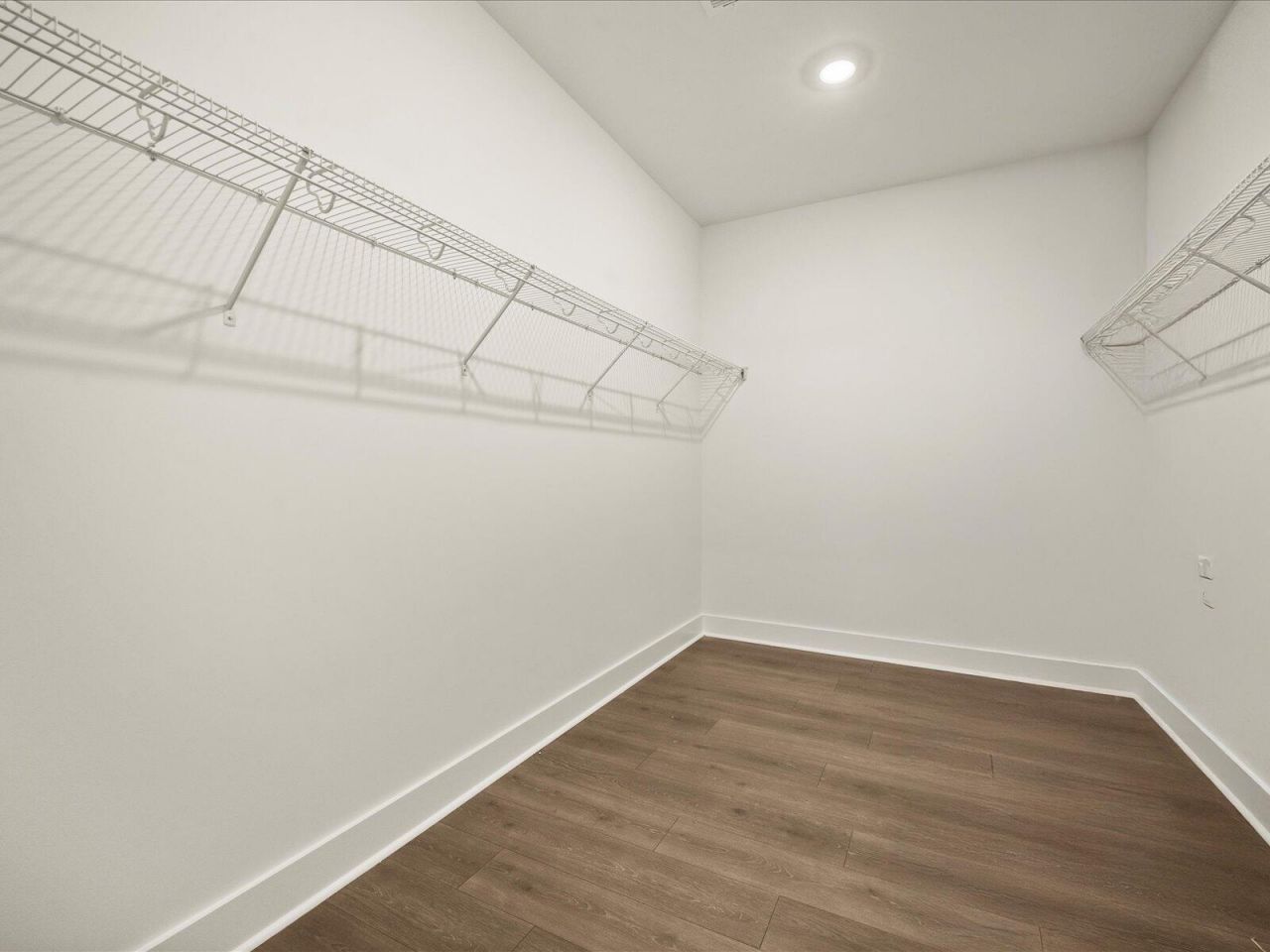 443 Radiant Blue Way Photo 35