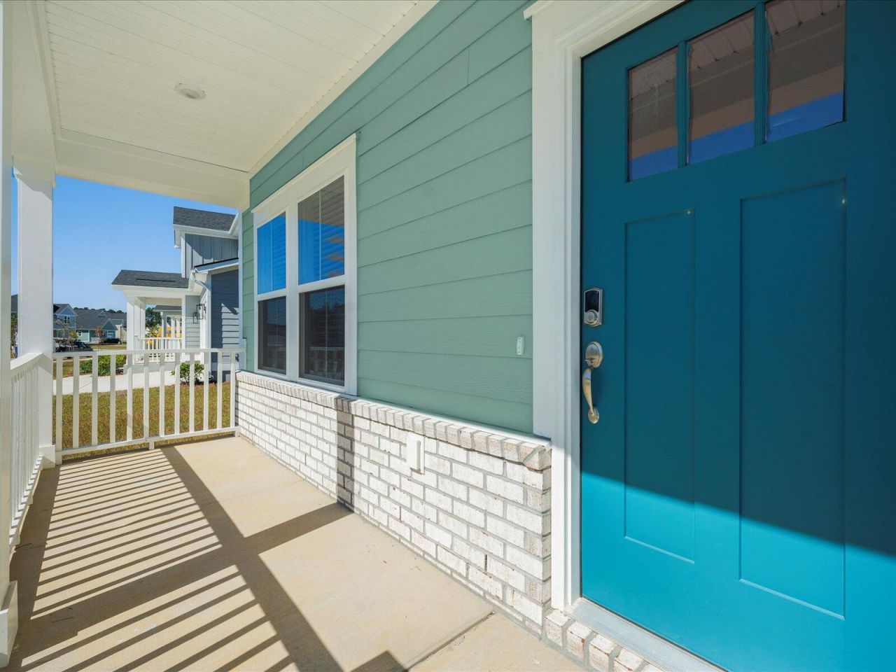 443 Radiant Blue Way Photo 4