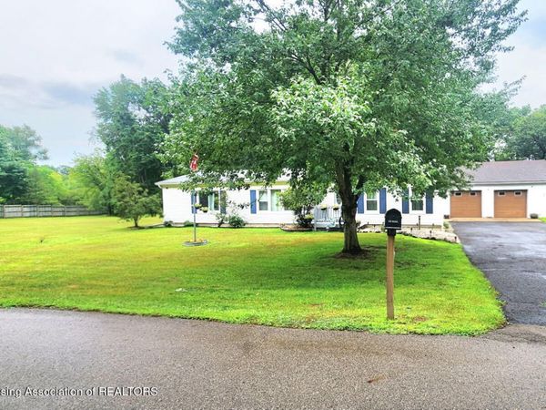 8995 River Park Road, Jackson, MI 49201