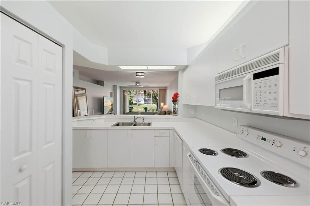 7577 Silver Trumpet Ln, Unit 103, Naples, FL 34109 Photo