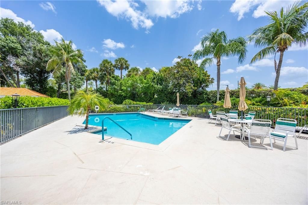 7577 Silver Trumpet Ln, Unit 103, Naples, FL 34109 Photo