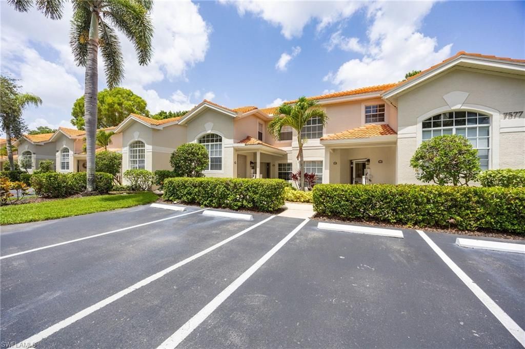 7577 Silver Trumpet Ln, Unit 103, Naples, FL 34109 Photo
