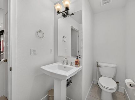 5936 Quilter St, Sacramento, CA 95835 Photo