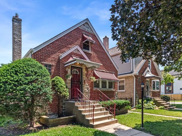 5405 N Melvina Avenue , Chicago, IL 60630