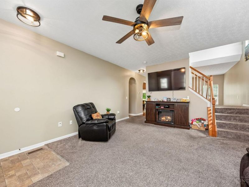 3864 Golden Meadow Court, Batavia Twp, OH 45102 Photo 4