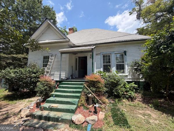 784 Tri County Road, Brooks, GA 30205
