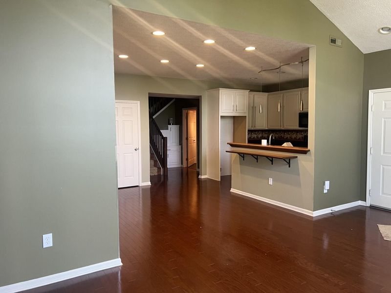 993 Governors , Lancaster, OH 43130 Photo 9