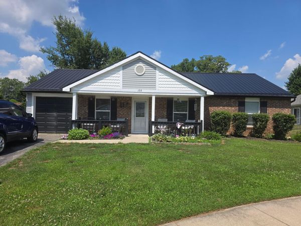 105 Lowenstein Lane , Cardington, OH 43315