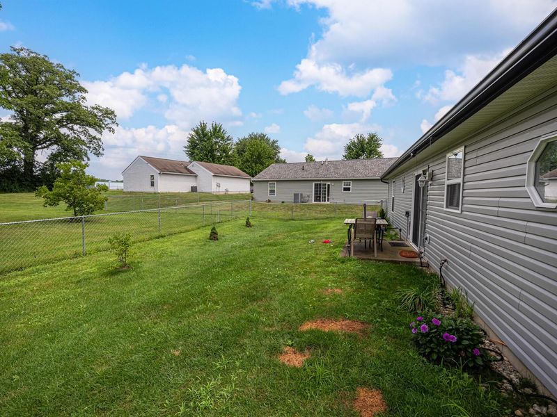 105 Lowenstein Lane, Cardington, OH 43315 Photo 4