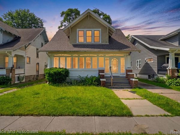 1222 Minnie Street, Port Huron, MI 48060