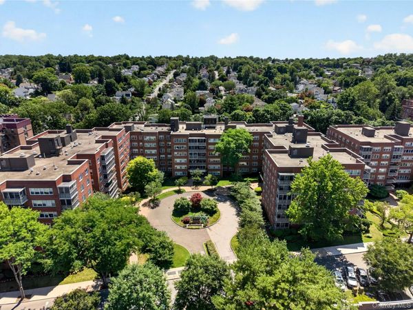240 Garth Road, Unit 4H2, Scarsdale, NY 10583
