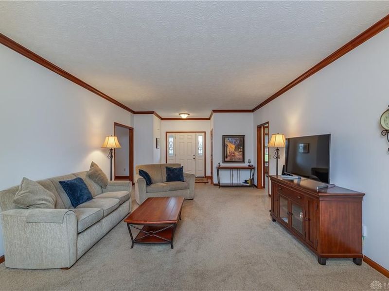 801 Hawk Avenue, Tipp City, OH 45371 Photo 7