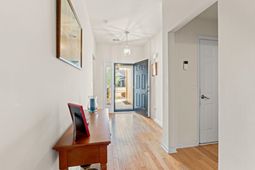 912 Daresbury Ln.  photo 4
