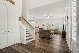 1201 James Island Ave. photo 4