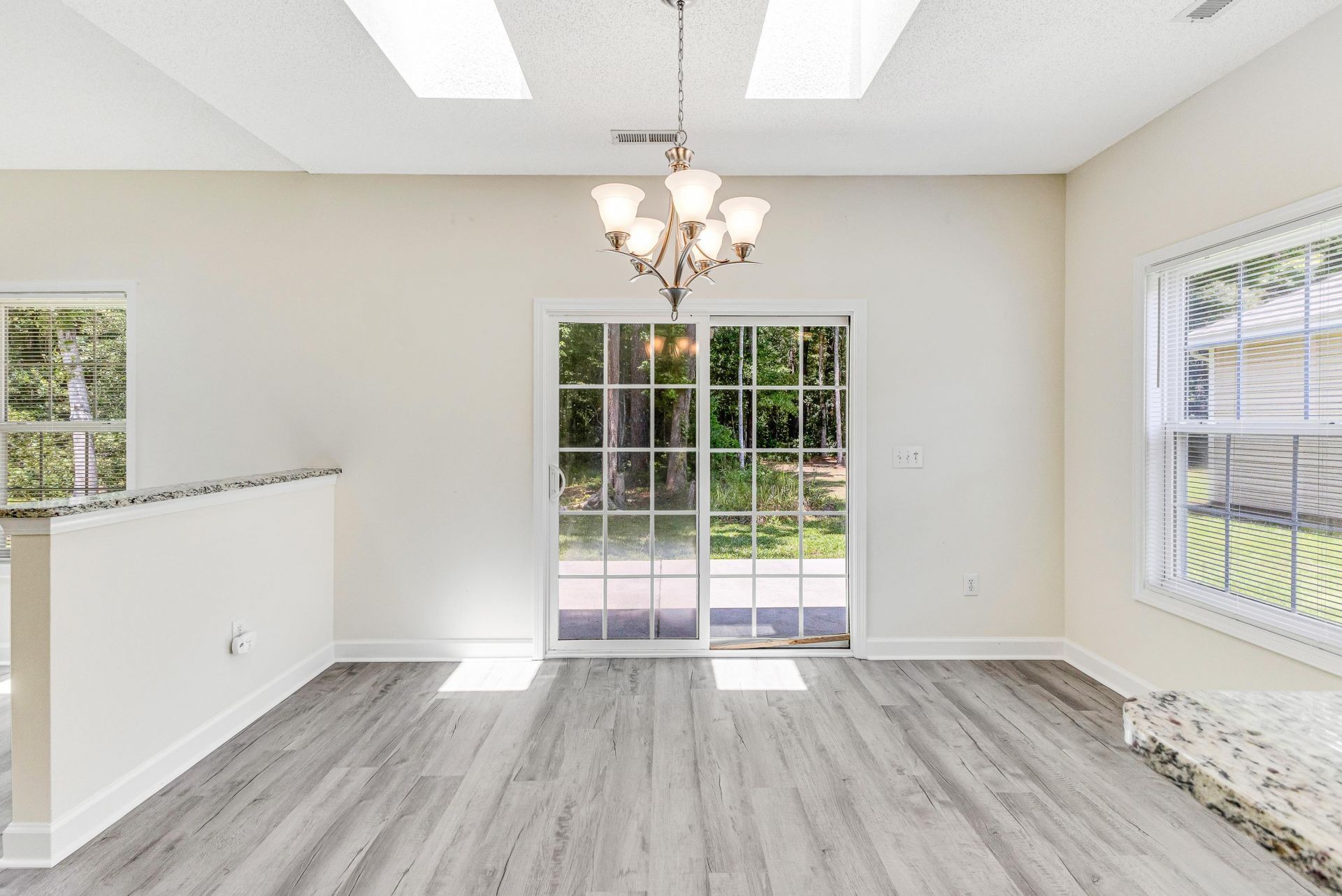 267 Sienna Dr. Photo 12