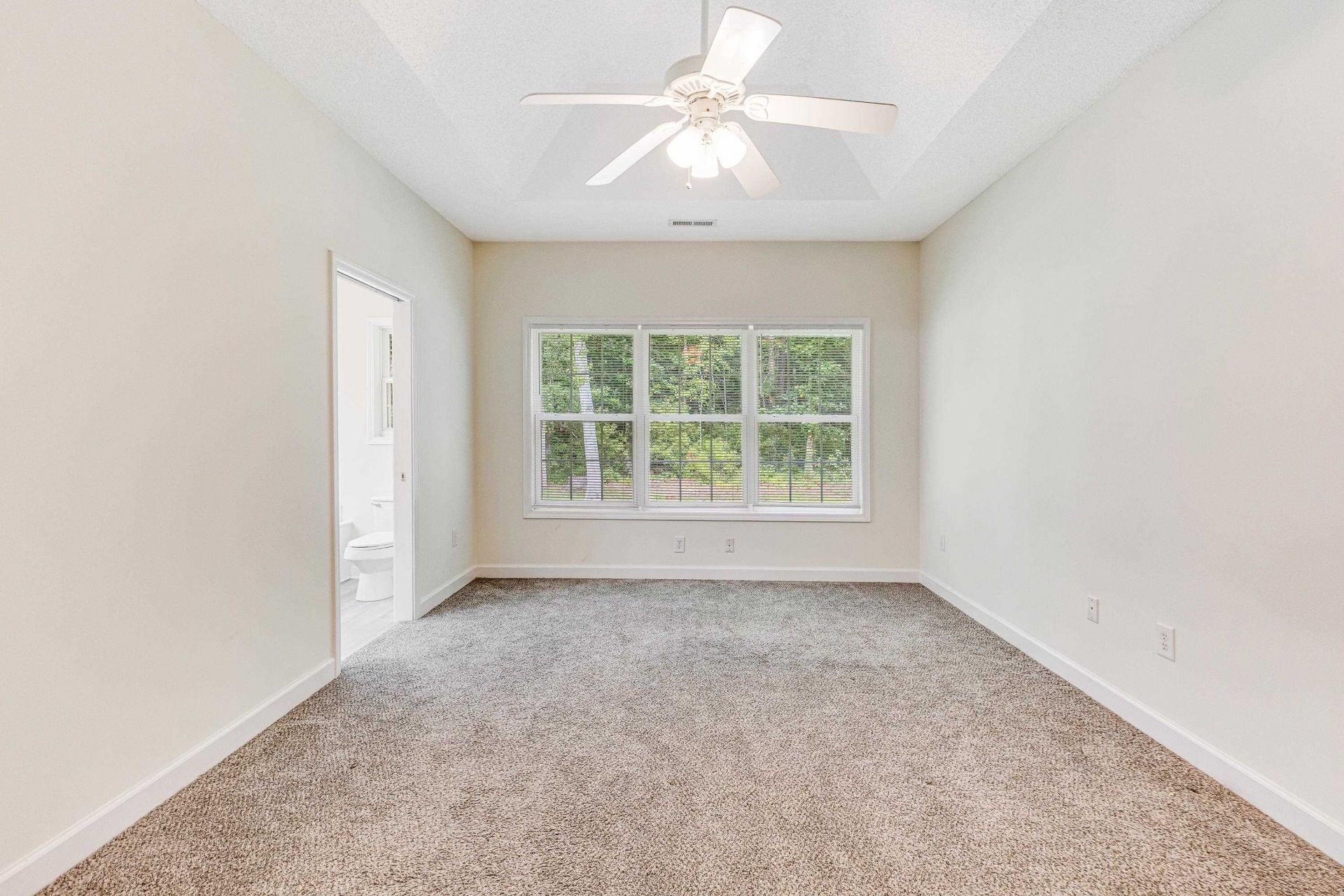 267 Sienna Dr. Photo 17