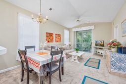 504 River Oaks Dr. photo 4