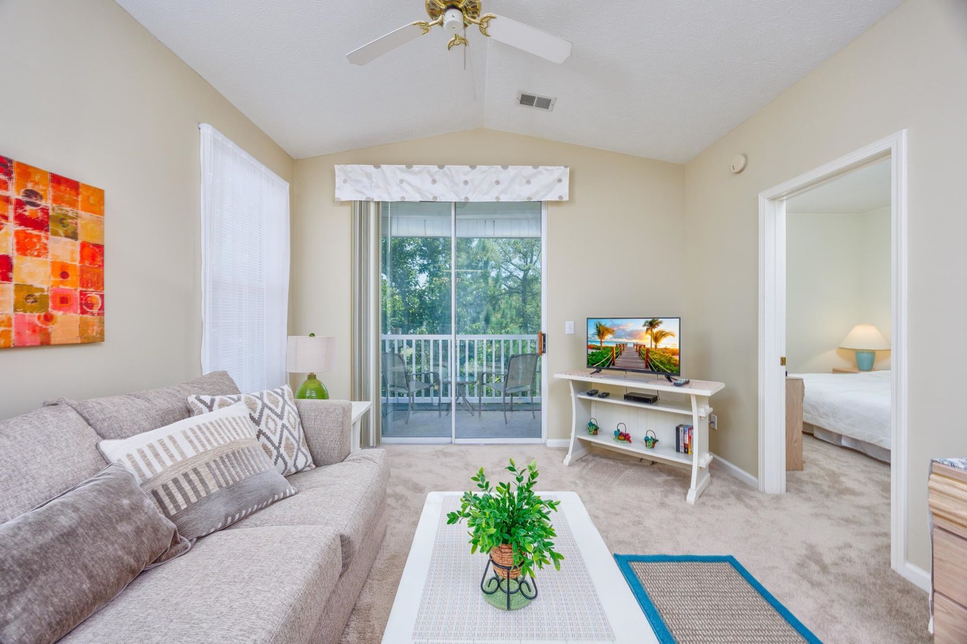 504 River Oaks Dr. Photo 8