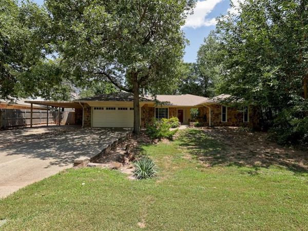 1600 Ridgecrest Road, Edmond, OK 73013