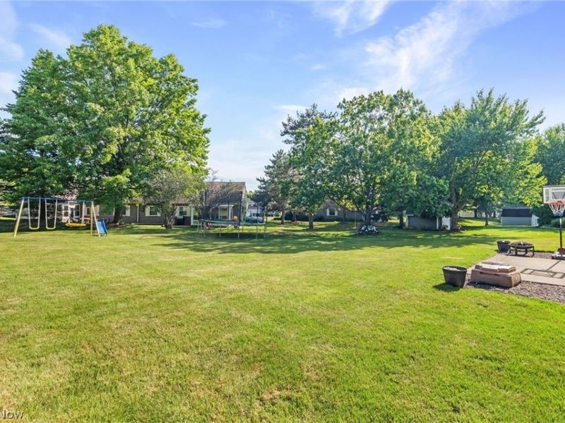 16097 N Laguardia Parkway, Strongsville, OH 44136 Photo 28