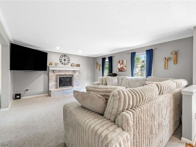 16097 N Laguardia Parkway, Strongsville, OH 44136 Photo 4