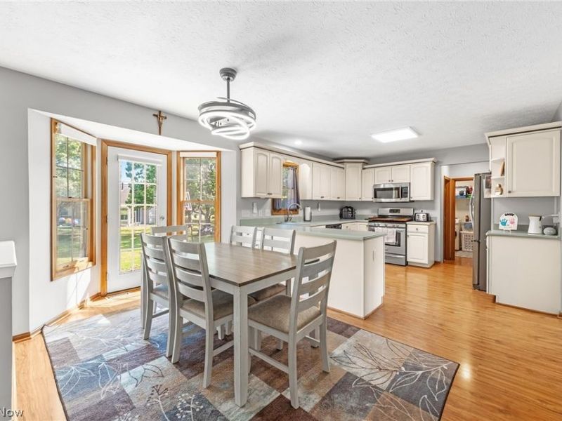 16097 N Laguardia Parkway, Strongsville, OH 44136 Photo 5