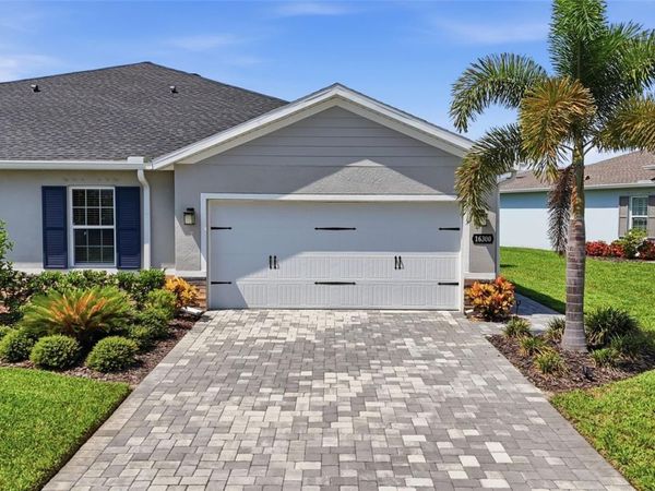 16300 COCONUT PALM DRIVE , PORT CHARLOTTE, FL 33953