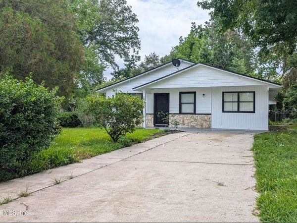 462 SALLY STREET, GREEN COVE SPRINGS, FL 32043