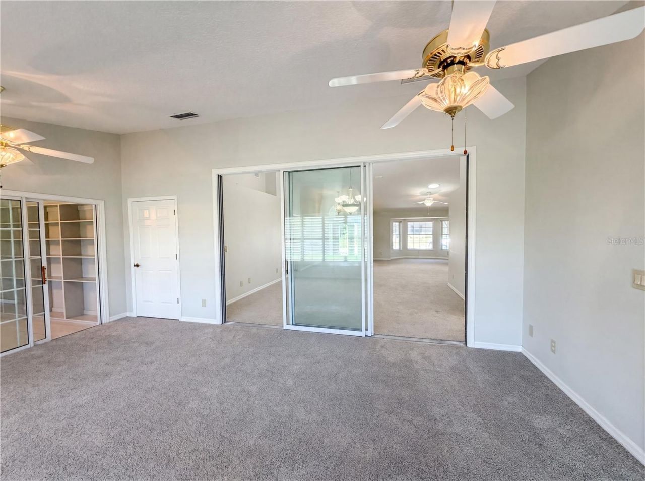 27305 Racquet Circle , Leesburg, FL 34748 Photo