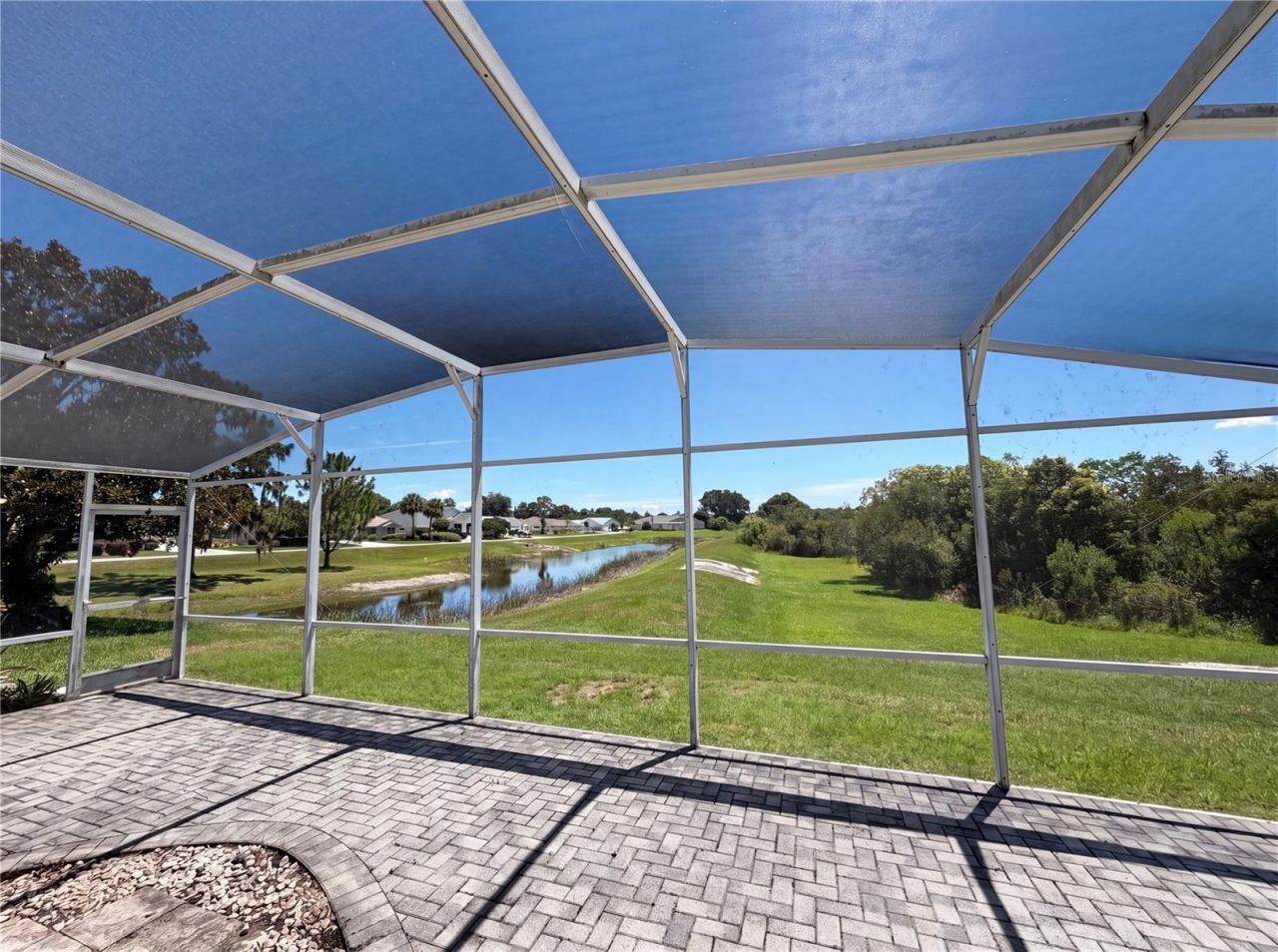 27305 Racquet Circle , Leesburg, FL 34748 Photo