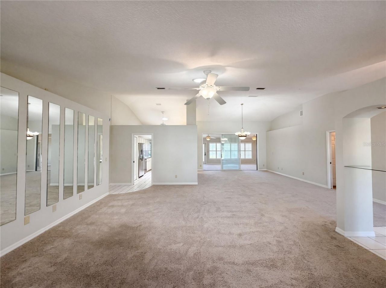 27305 Racquet Circle , Leesburg, FL 34748 Photo