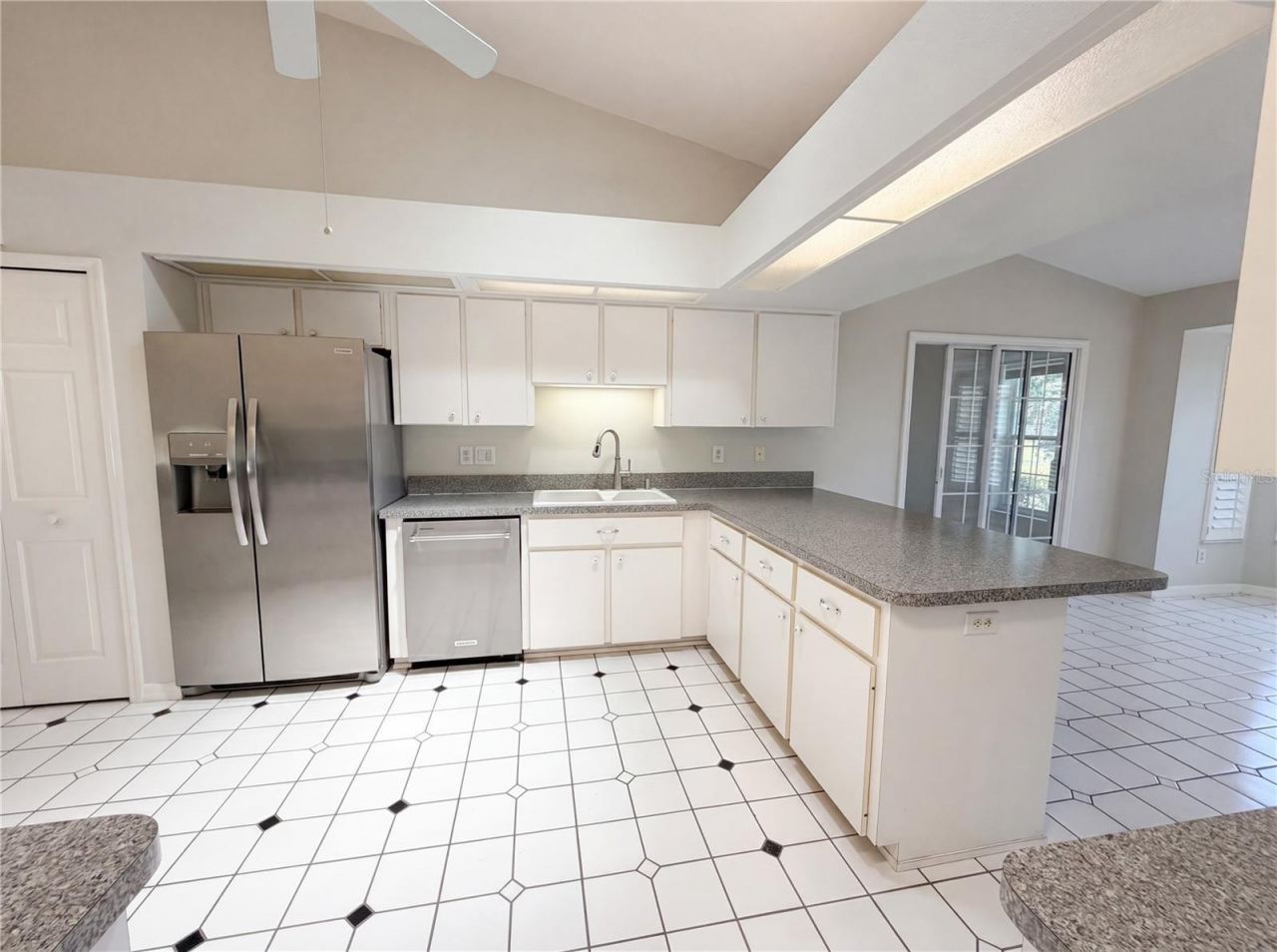 27305 Racquet Circle , Leesburg, FL 34748 Photo