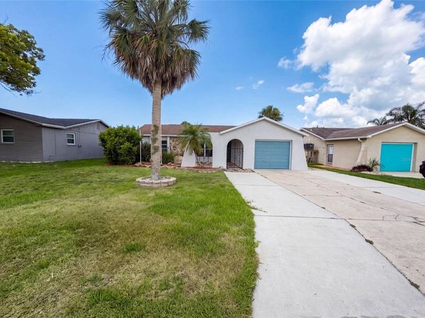 7428 MAKO DRIVE , HUDSON, FL 34667