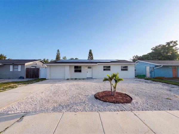 8283 86TH AVENUE , SEMINOLE, FL 33777