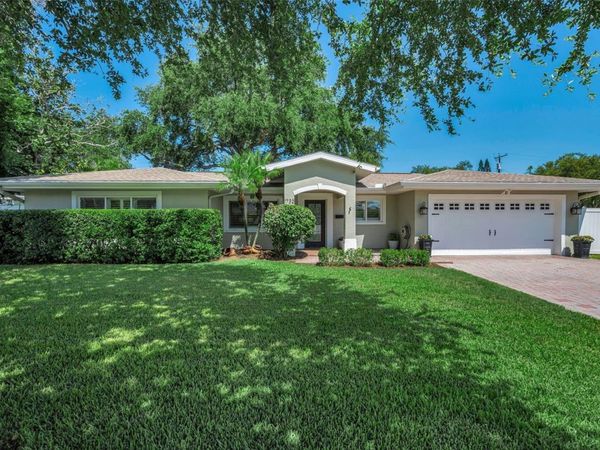 1732 GOLF VIEW DRIVE, BELLEAIR, FL 33756