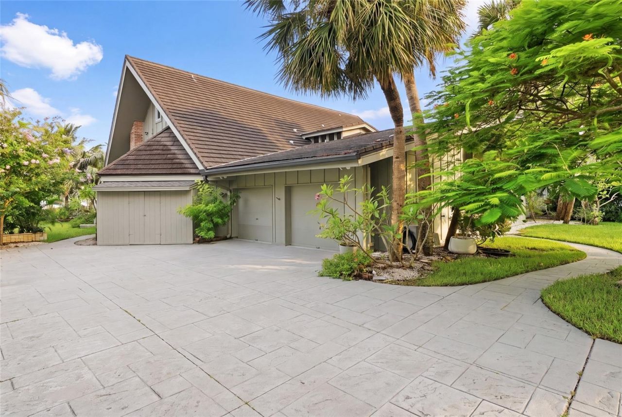 1200 Friendly Way S, Saint Petersburg, FL 33705 Photo