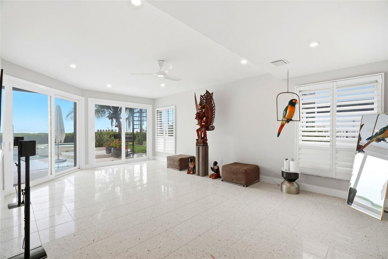 1200 Friendly Way S, Saint Petersburg, FL 33705 Photo