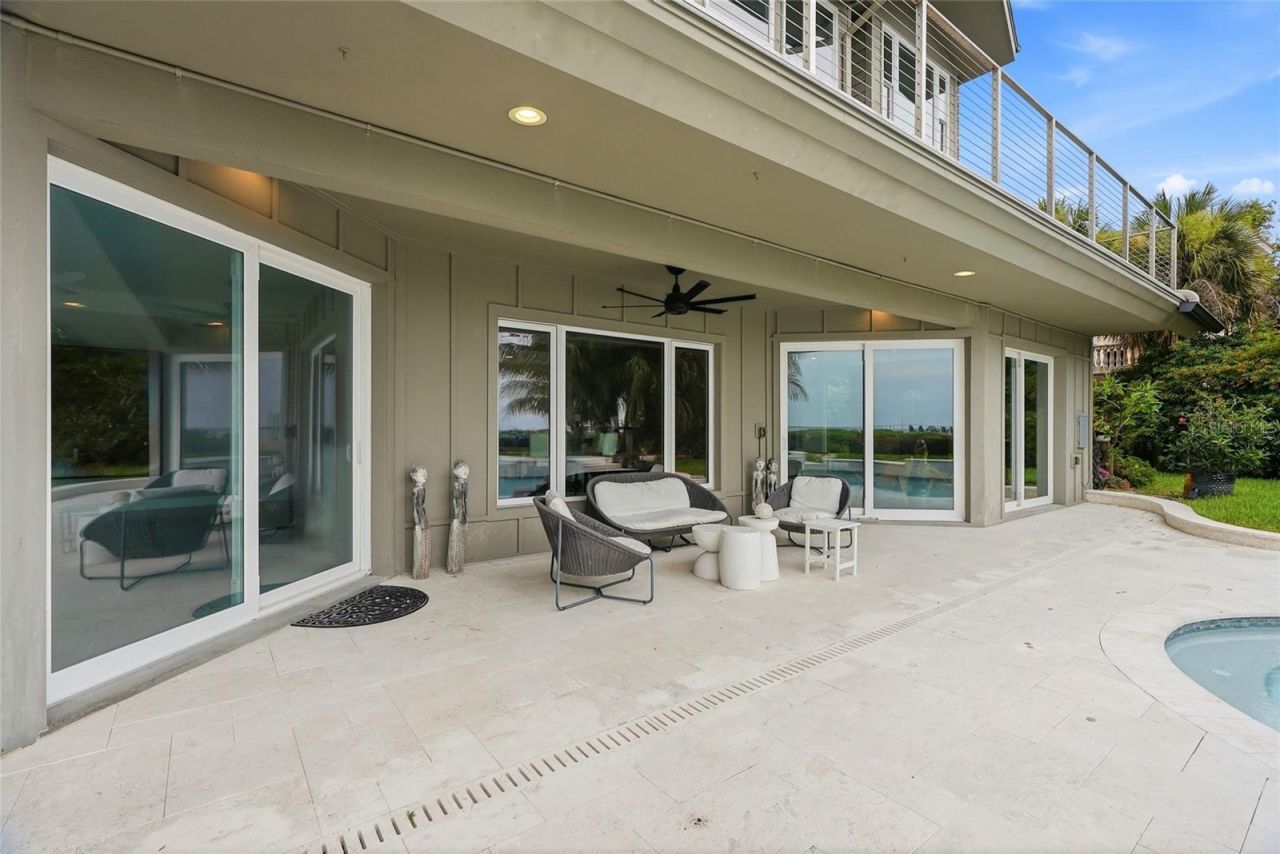1200 Friendly Way S, Saint Petersburg, FL 33705 Photo