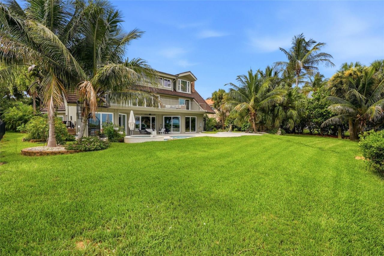 1200 Friendly Way S, Saint Petersburg, FL 33705 Photo
