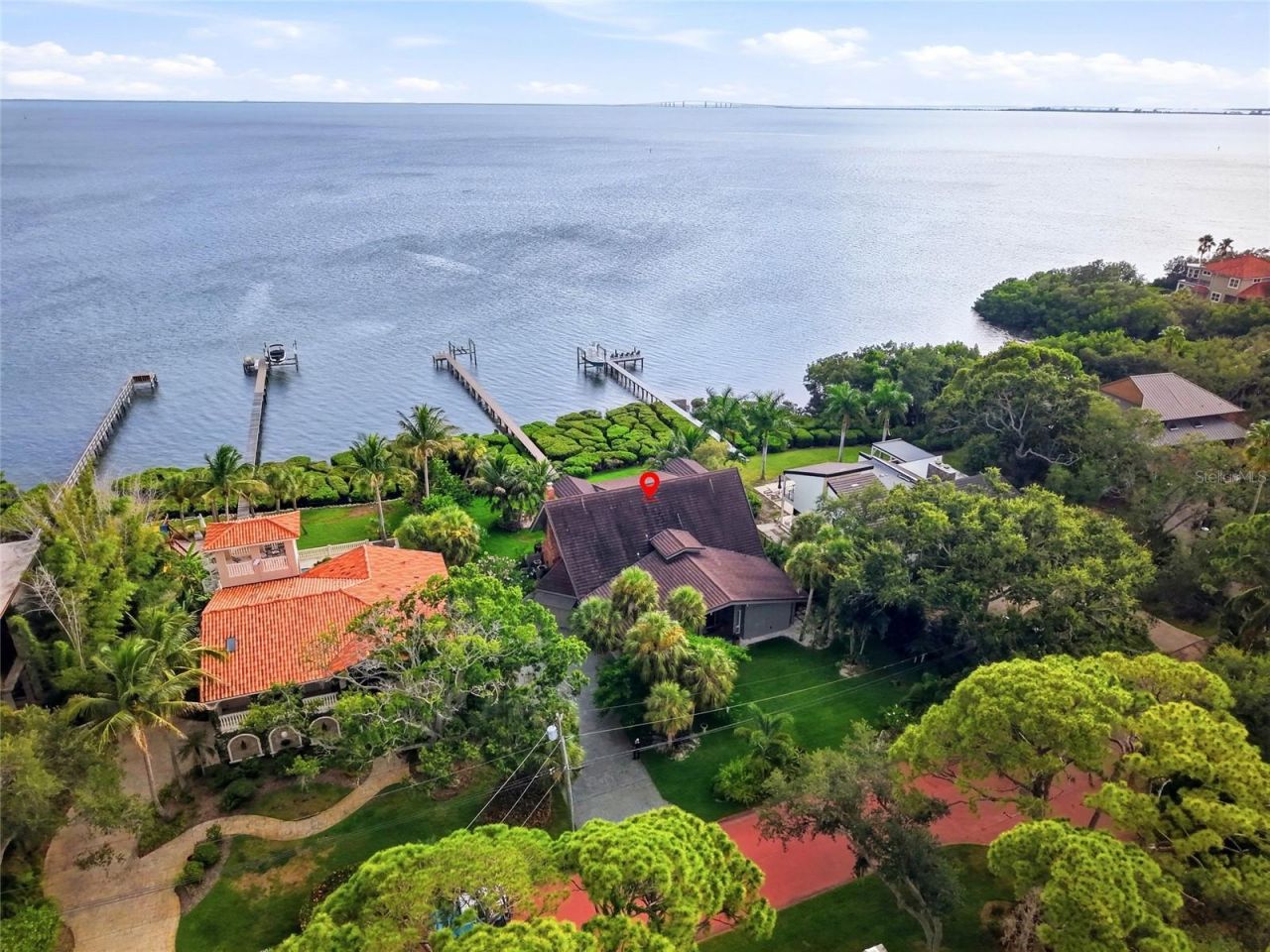 1200 Friendly Way S, Saint Petersburg, FL 33705 Photo