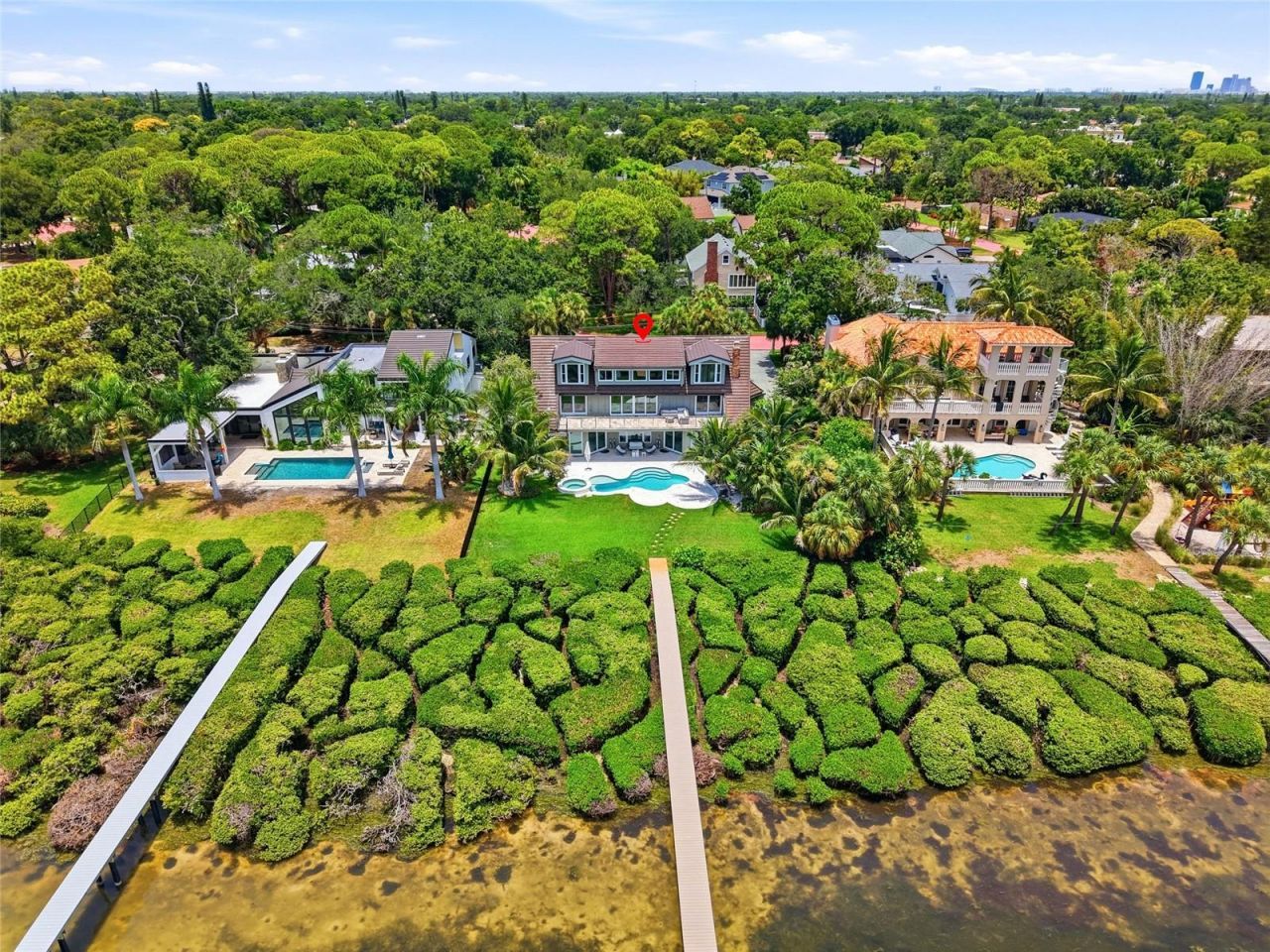 1200 Friendly Way S, Saint Petersburg, FL 33705 Photo