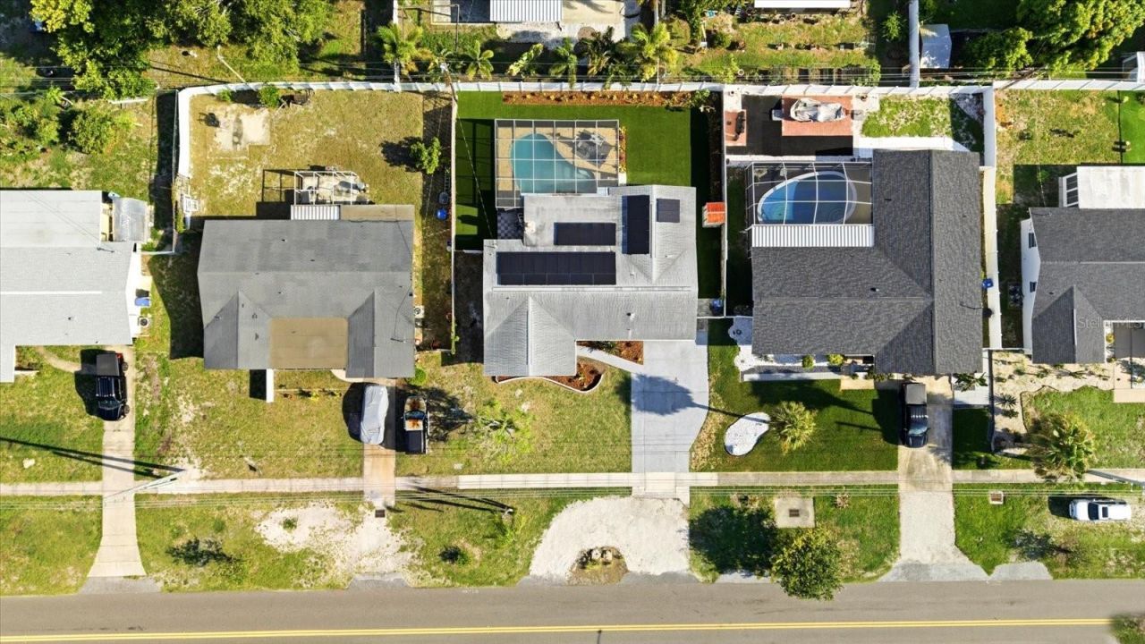 1354 62nd Avenue S, Saint Petersburg, FL 33705 Photo