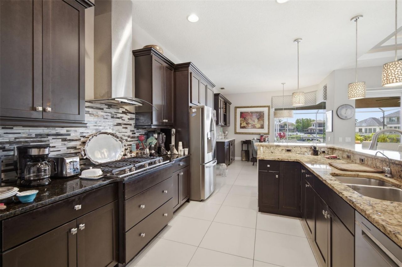621 Regatta Way, Bradenton, FL 34208 Photo