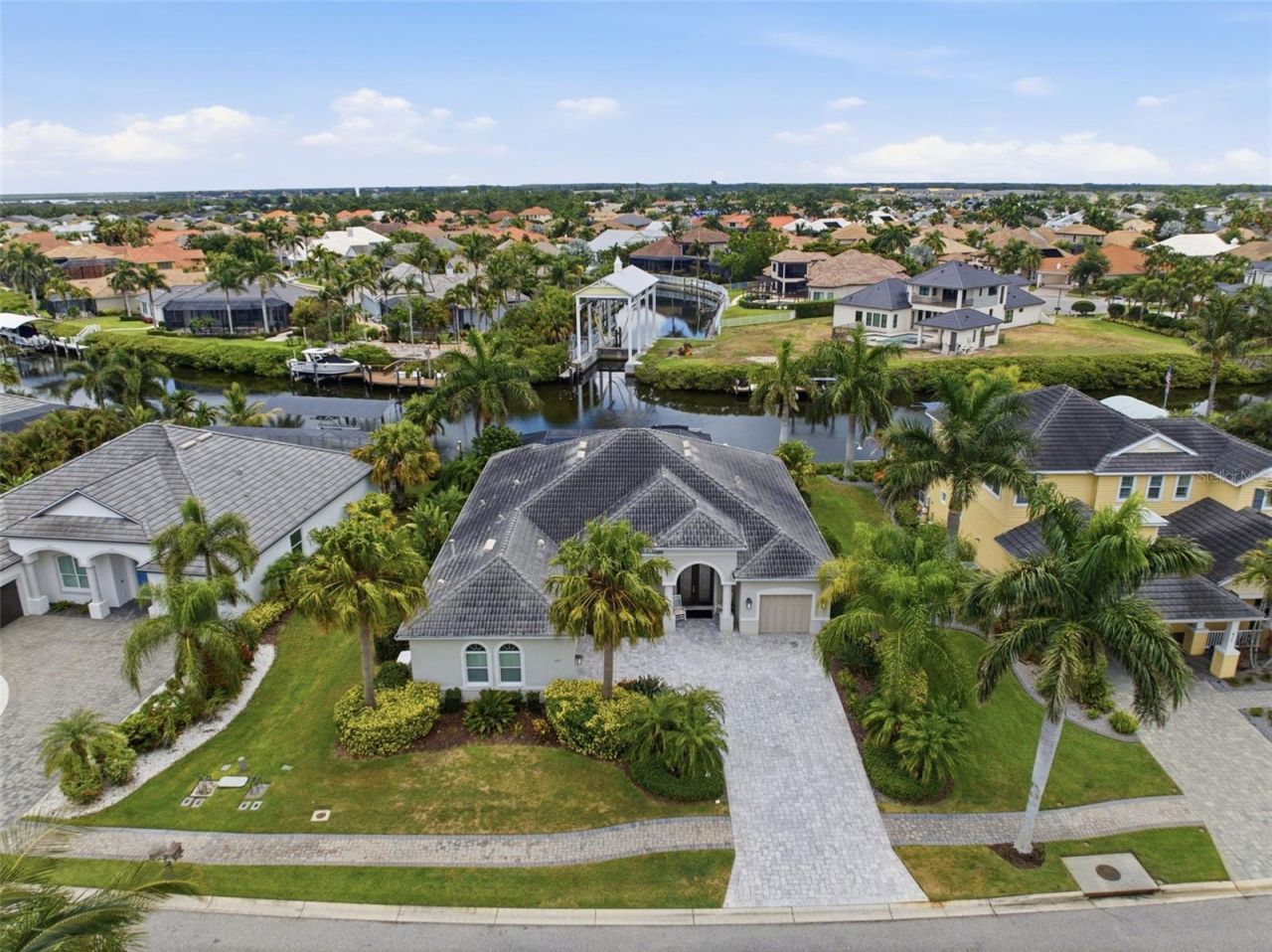 621 Regatta Way, Bradenton, FL 34208 Photo