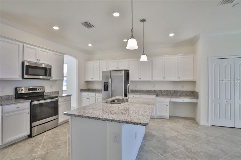 11424 Sweetgrass Drive , Bradenton, FL 34212 Photo