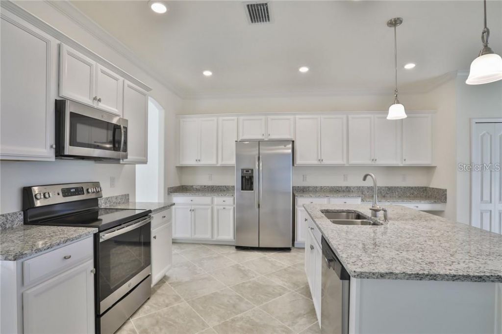 11424 Sweetgrass Drive , Bradenton, FL 34212 Photo