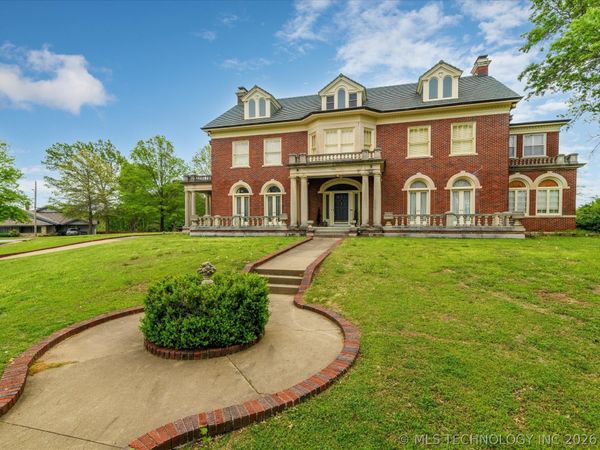 535 E 14th Street , Bartlesville, OK 74003