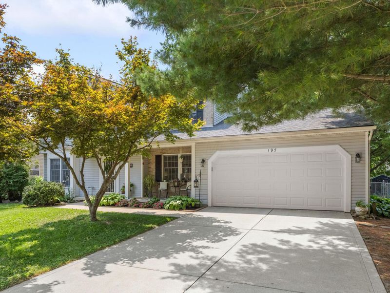 197 S Fork Circle, Pataskala, OH 43062 Photo 2